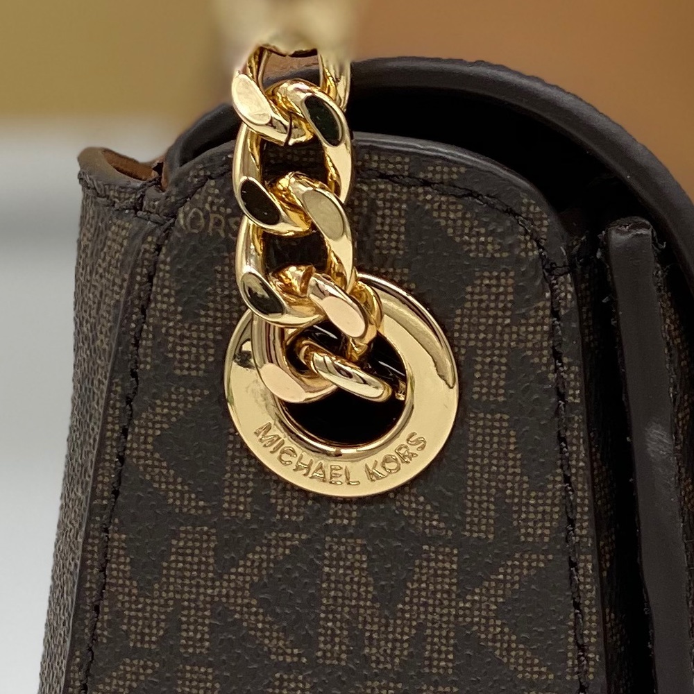 MICHAEL KORS WANDA MEDIUM SHOULDER CROSSBODY BROWN - Picture 16 of 16